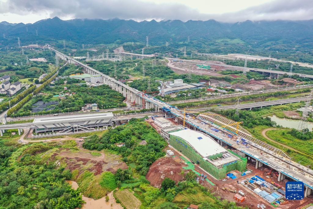 云顶游戏每天送6金币